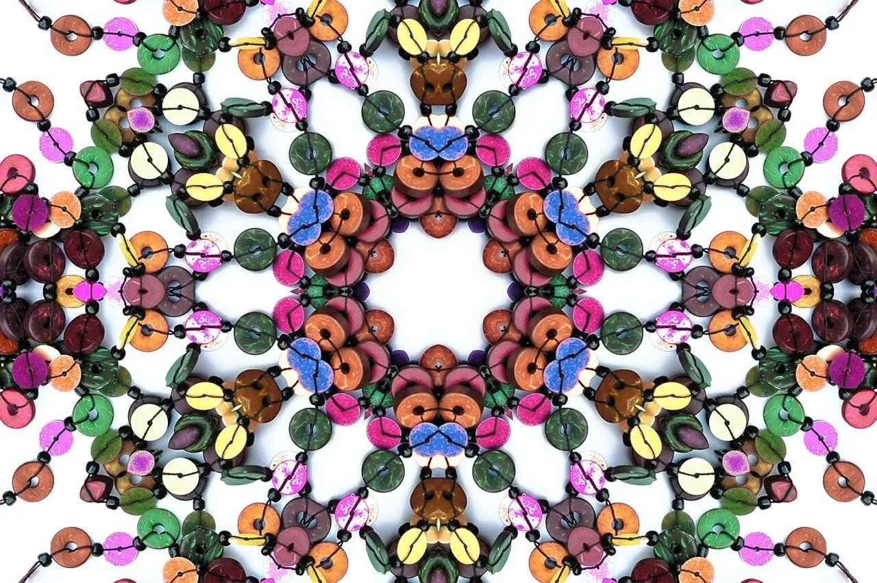 Tesbihlerin Yapımında Kullanılan Doğal Malzemeler Tesbihlerin Yapımında Kullanılan Doğal Malzemeler